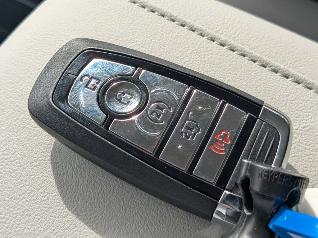 2025 Lincoln Navigator Reserve L