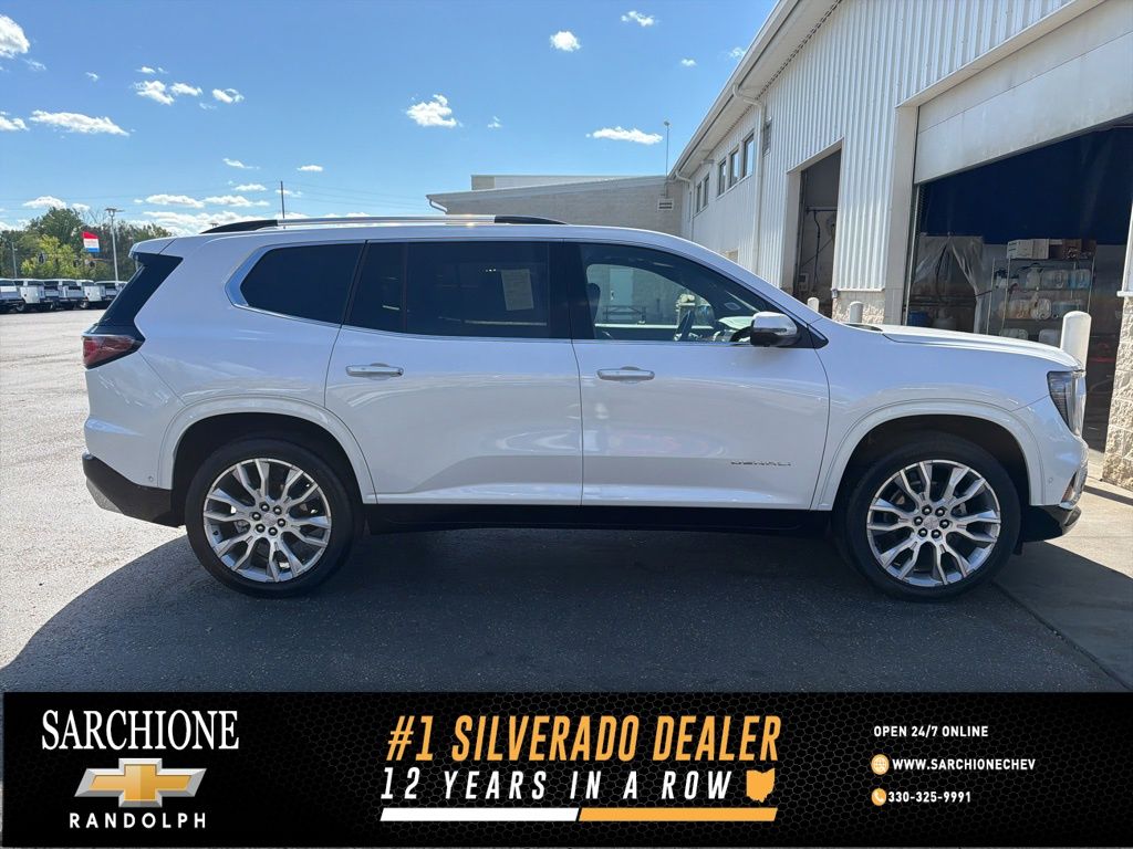 2024 GMC Acadia Denali AWD