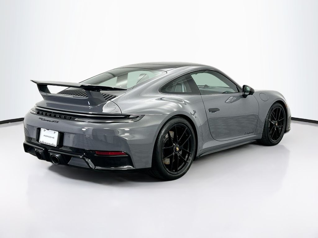 Thumbnail: 2026 Porsche 911 - 7