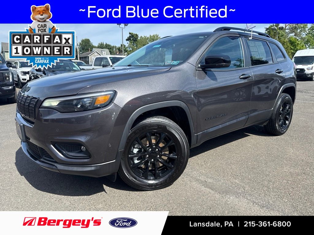 2023 Jeep Cherokee Altitude 4WD