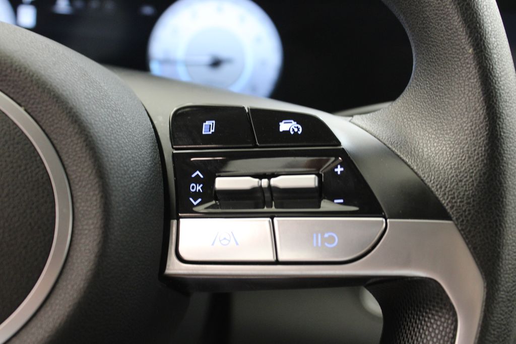 used 2024 Hyundai Elantra car