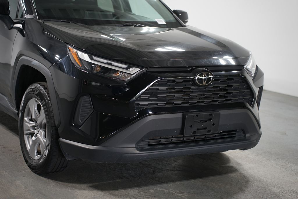 2024 Toyota RAV4 XLE 4