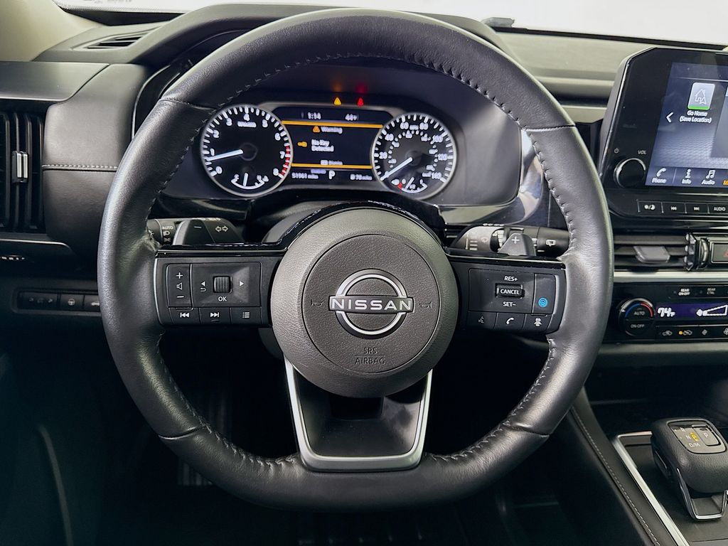 Thumbnail: 2023 Nissan Pathfinder - 11