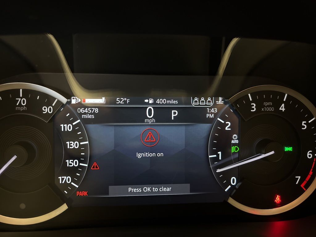 Thumbnail: 2021 Jaguar F-Pace - 16