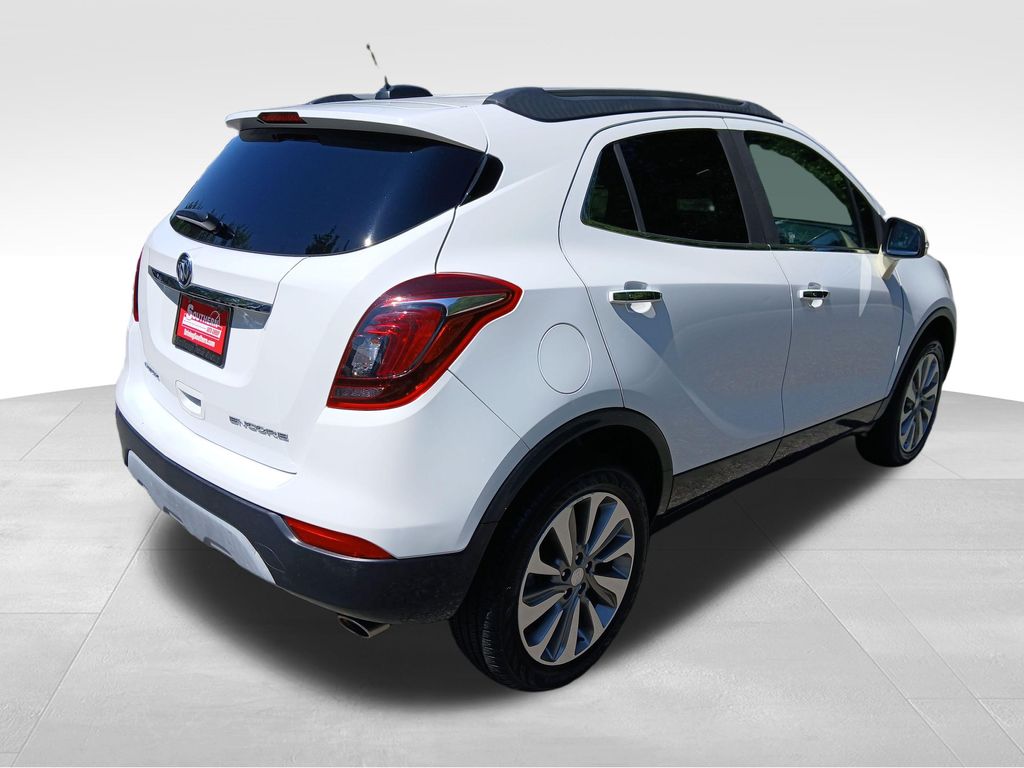 Used 2018 White Buick Preferred image 5
