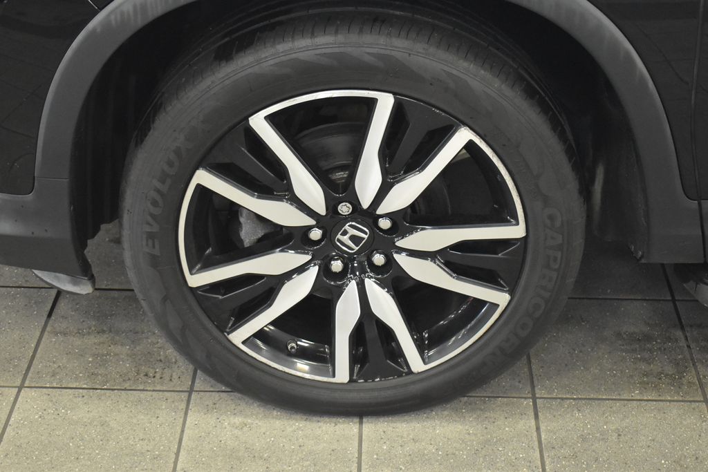 Thumbnail: 2019 Honda Pilot - 10