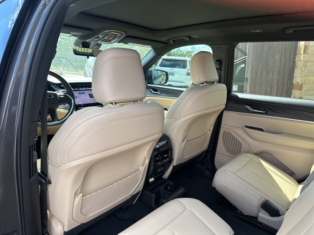 New Car 2025 Jeep Grand Cherokee L  Limited For Sale Under $50,000 In Austin, Texas