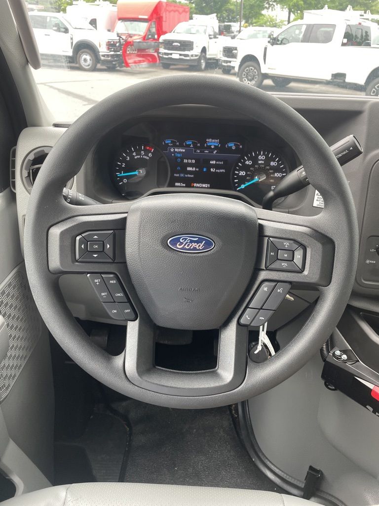 2027 Ford E-Series Cutaway 