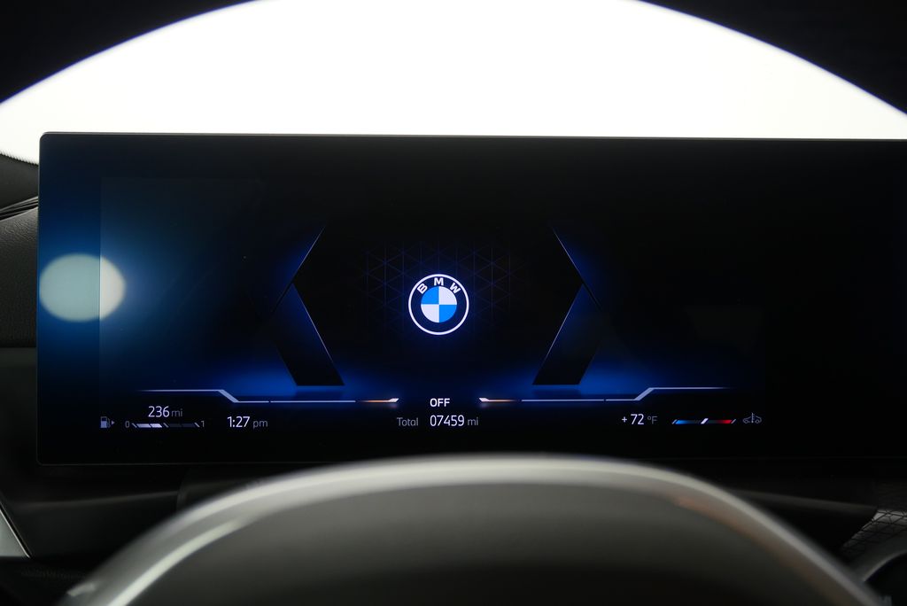 Thumbnail: 2025 BMW 3 Series - 23