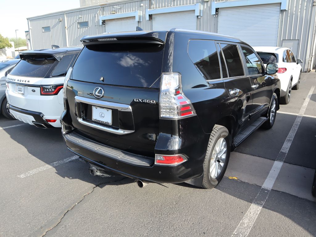 Thumbnail: 2016 Lexus GX - 3