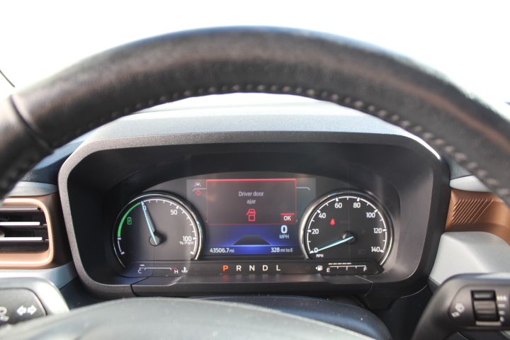 Used Car 2022 Ford Maverick  Lariat For Sale Under $30,000 In Georgetown, Texas