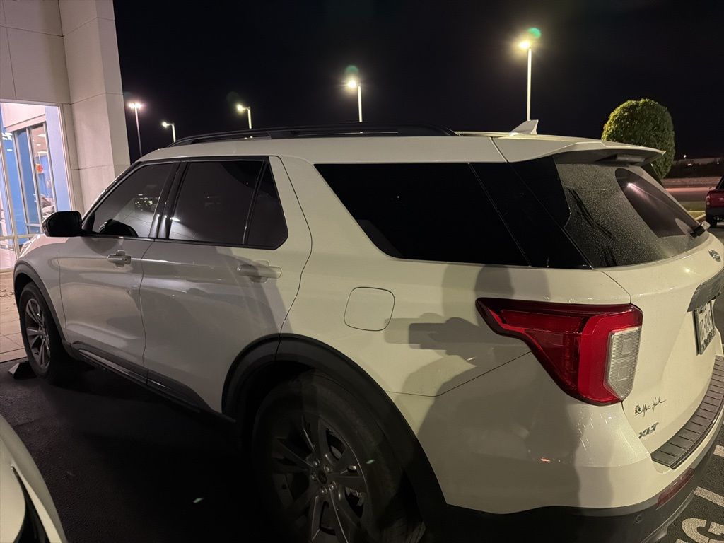 Thumbnail: 2022 Ford Explorer - 2