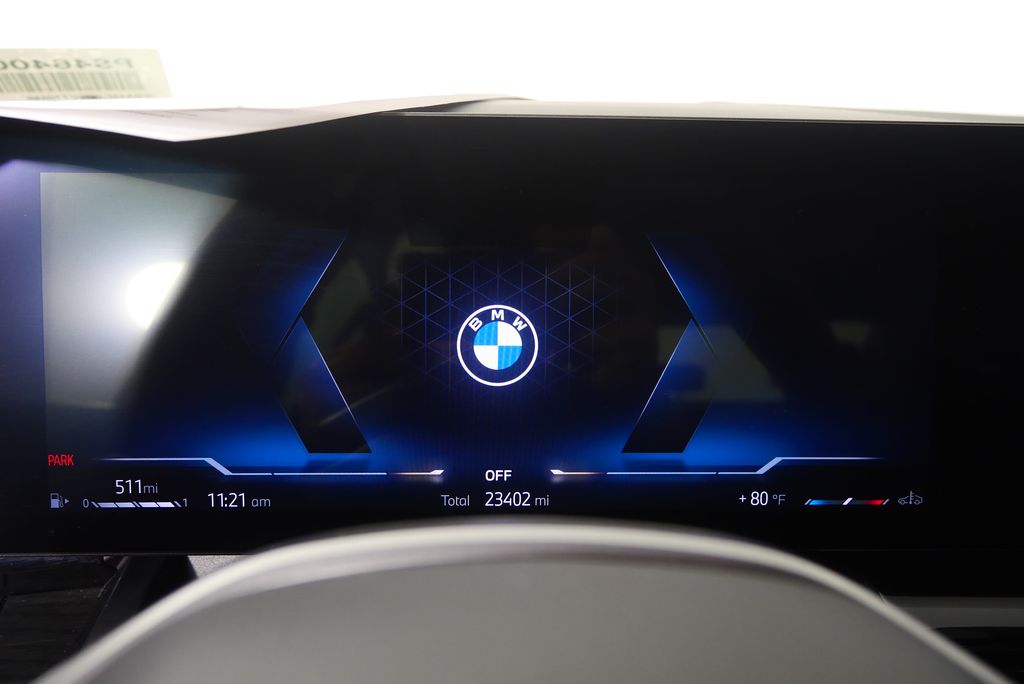 Thumbnail: 2025 BMW 5 Series - 23