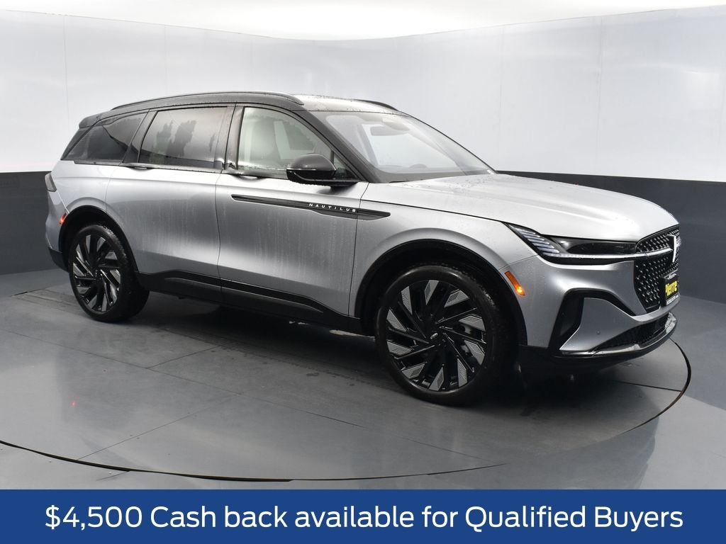 View vehicle photo 3