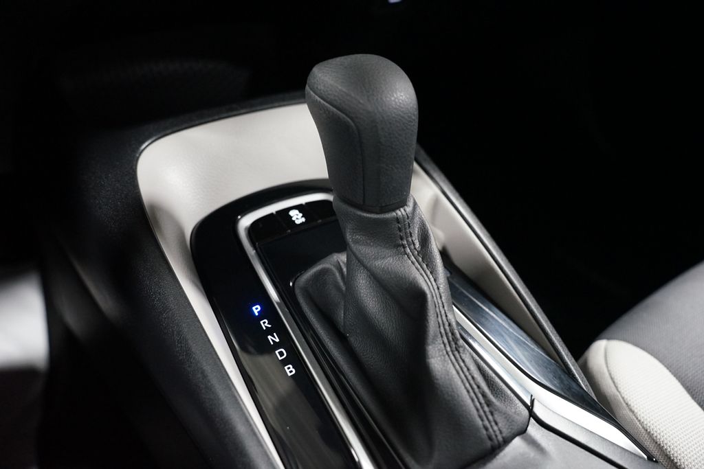 Thumbnail: 2023 Toyota Corolla - 21