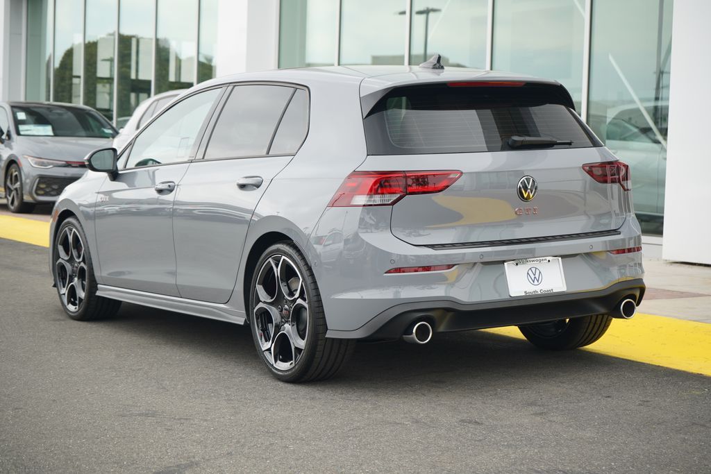 Thumbnail: 2026 Volkswagen Golf - 3