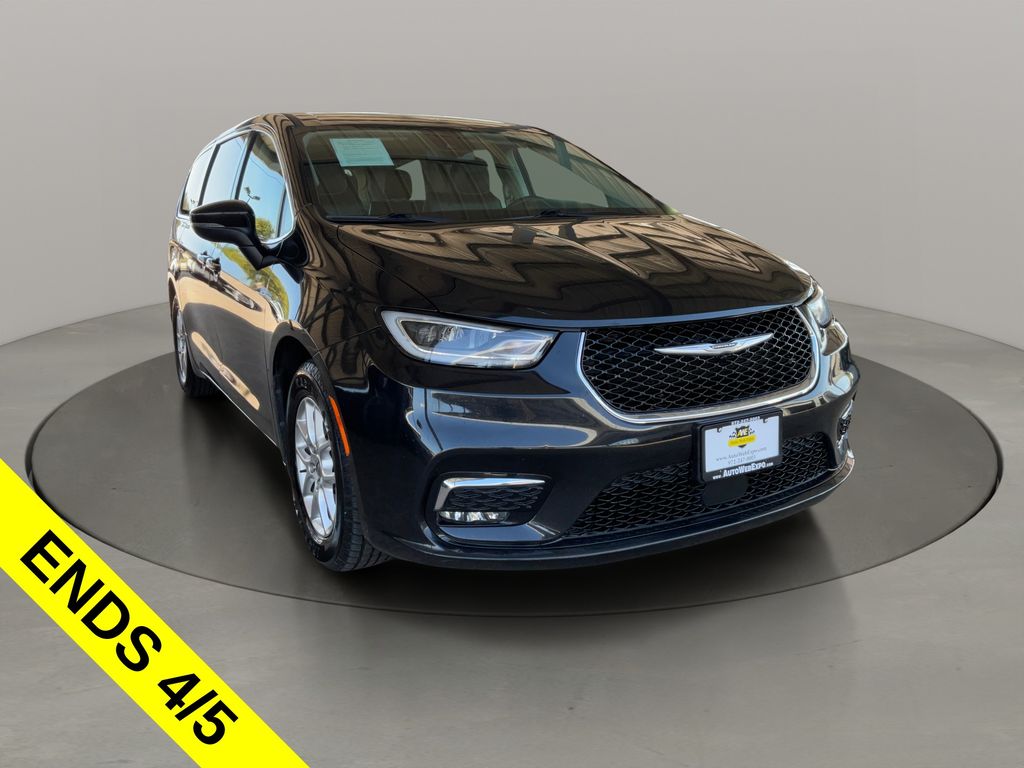 2023 Chrysler Pacifica Touring L FWD