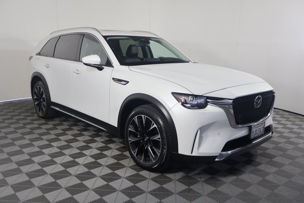 2024 Mazda CX-90 Premium 3