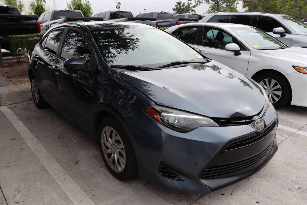 Thumbnail: 2018 Toyota Corolla - 6