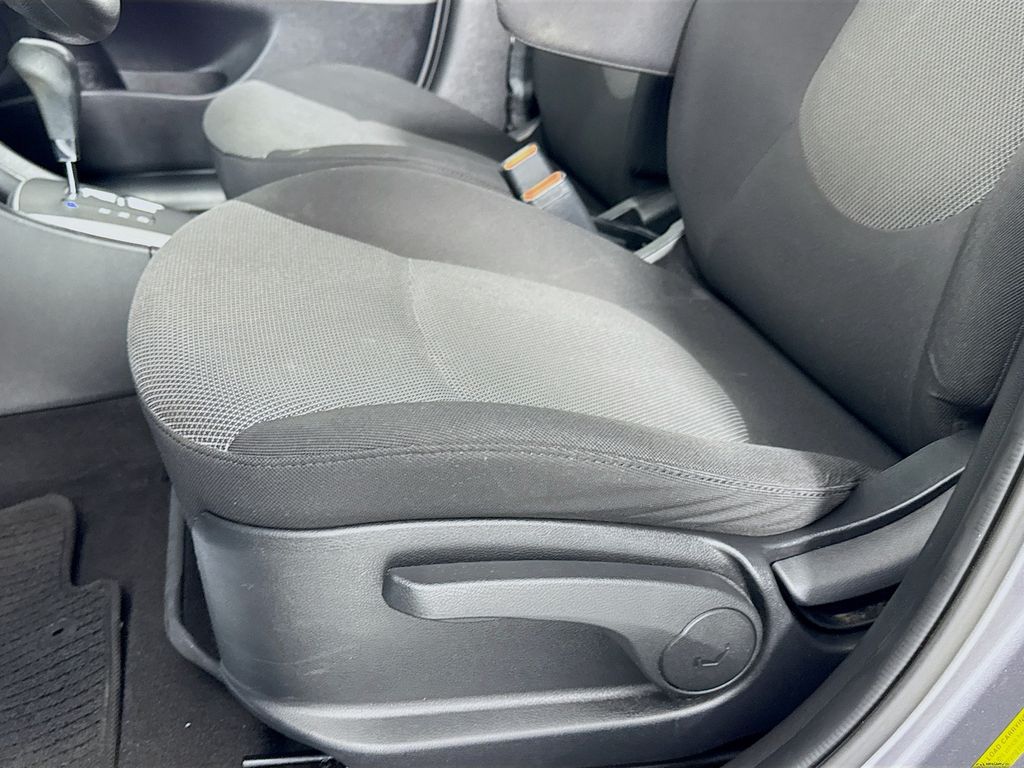 Used Car 2014 Hyundai Accent  Gs For Sale Under $10,000 In Austin, Texas