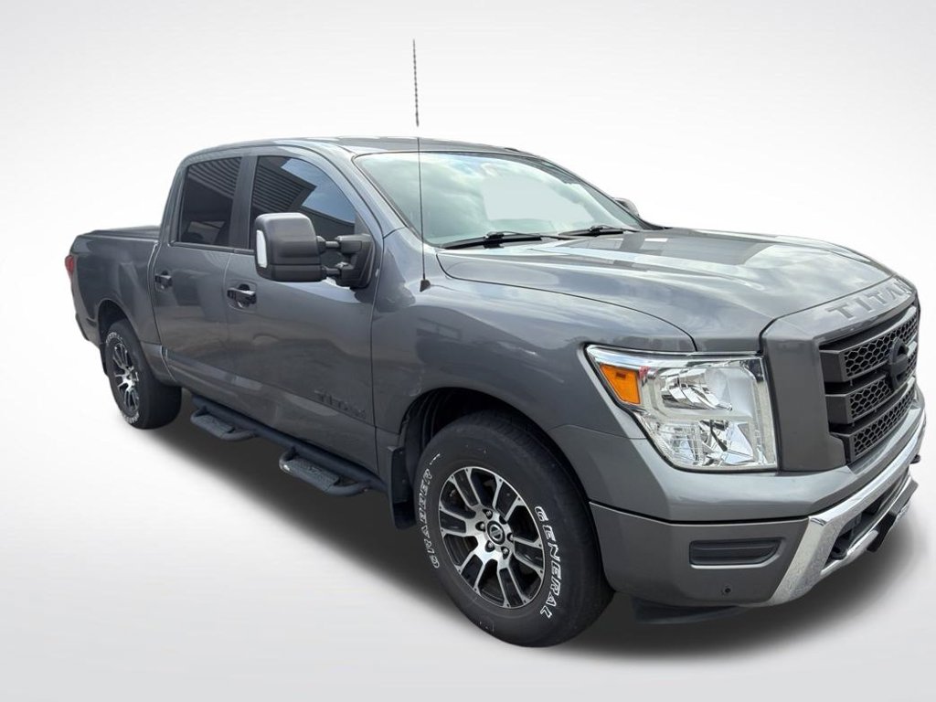 Certified Used 2021 Gray Nissan SV image 5