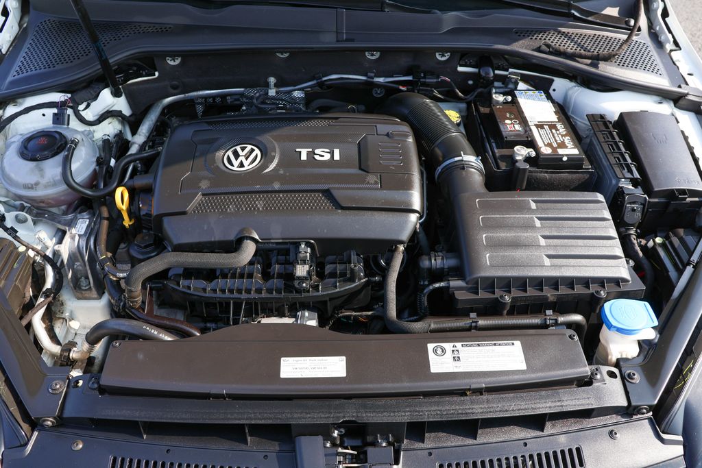 2018 Volkswagen Golf Alltrack TSI SEL 42