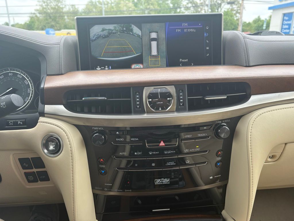 2020 Lexus LX 570 Two-Row