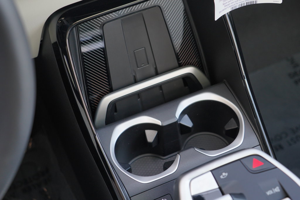 Thumbnail: 2027 BMW X1 - 29