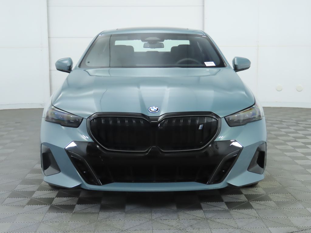 2025 BMW i5 eDrive40 2