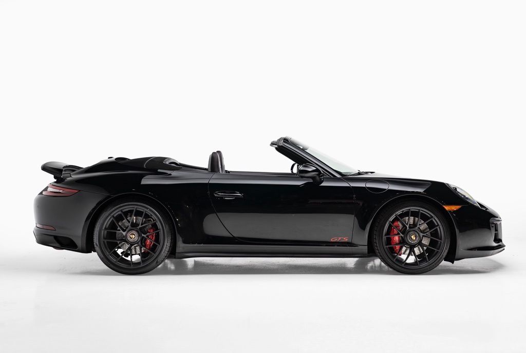 2017 Porsche 911 - Thumbnail 7