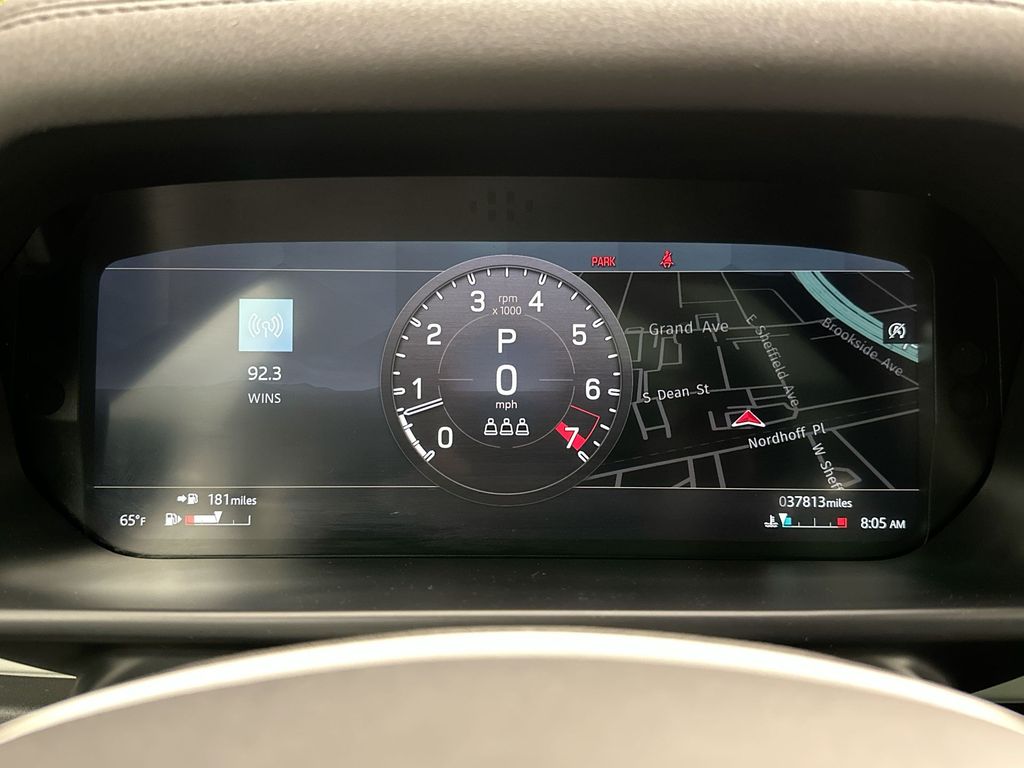 Thumbnail: 2021 Land Rover Defender - 19