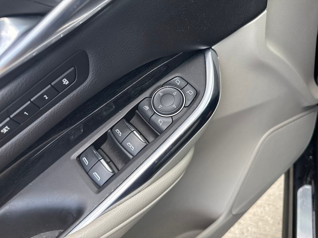 2019 Cadillac XT4 Premium Luxury photo