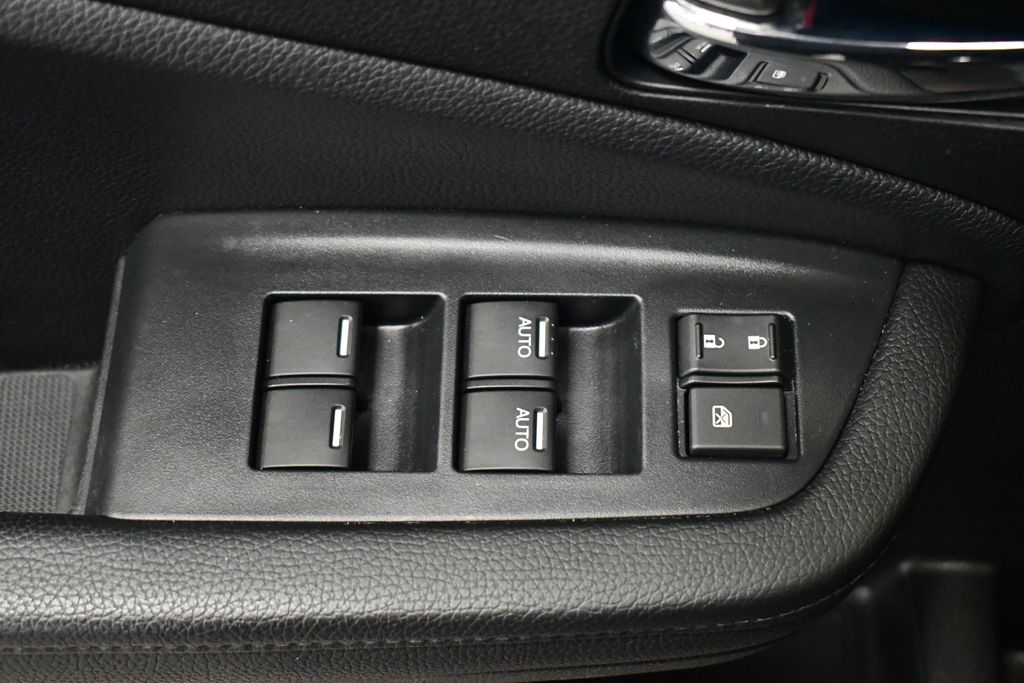 Thumbnail: 2022 Honda Pilot - 17