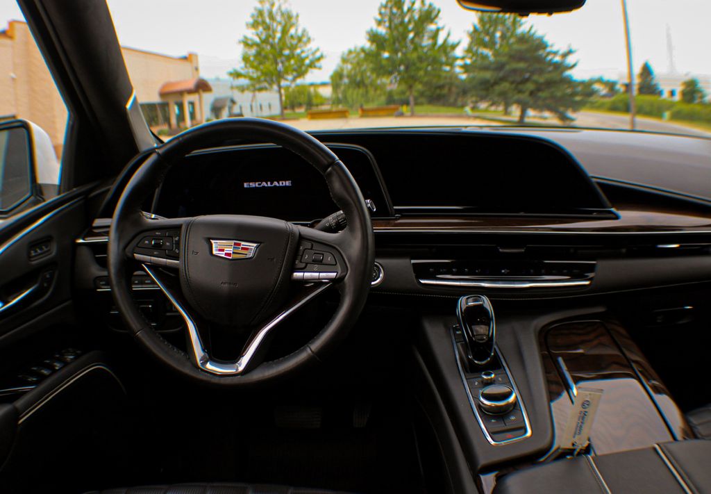 Exterior 10