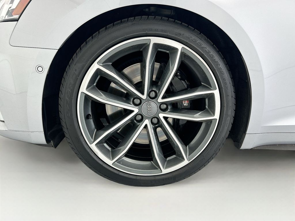 Thumbnail: 2019 Audi S5 - 30