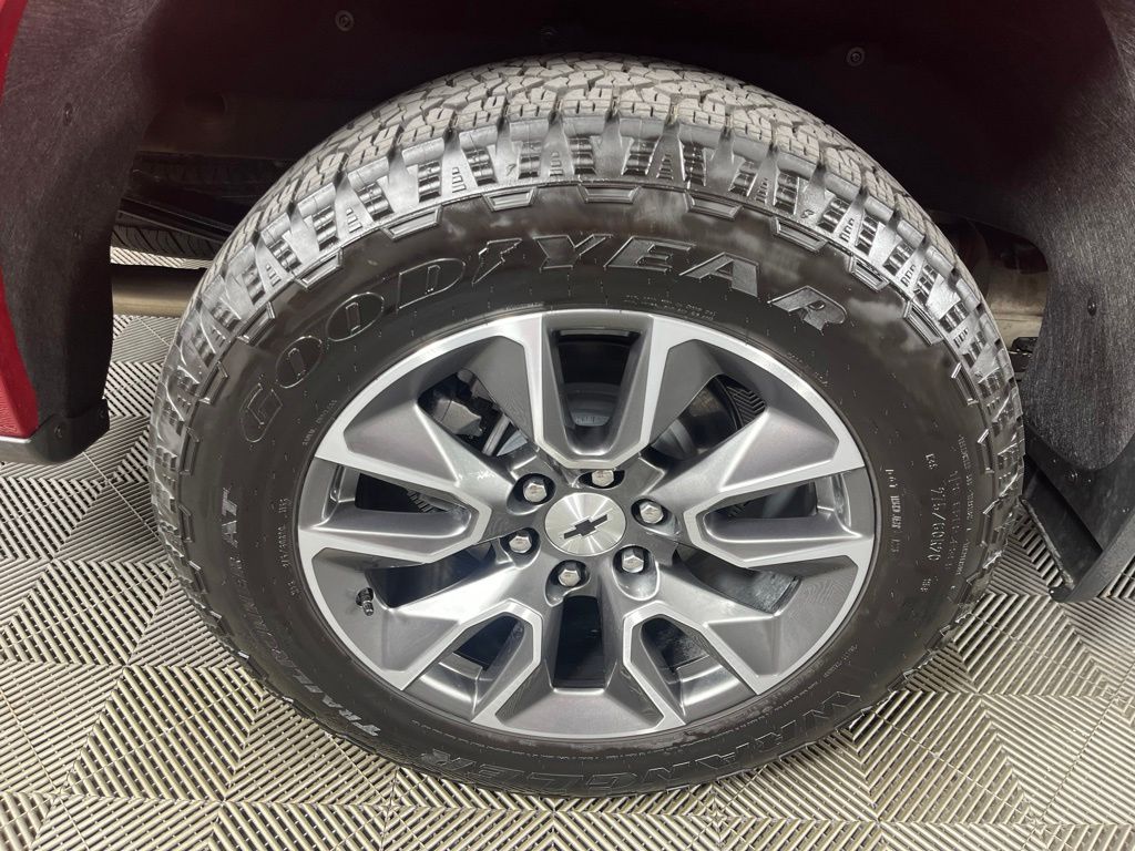Thumbnail: 2025 Chevrolet Silverado 1500 - 6
