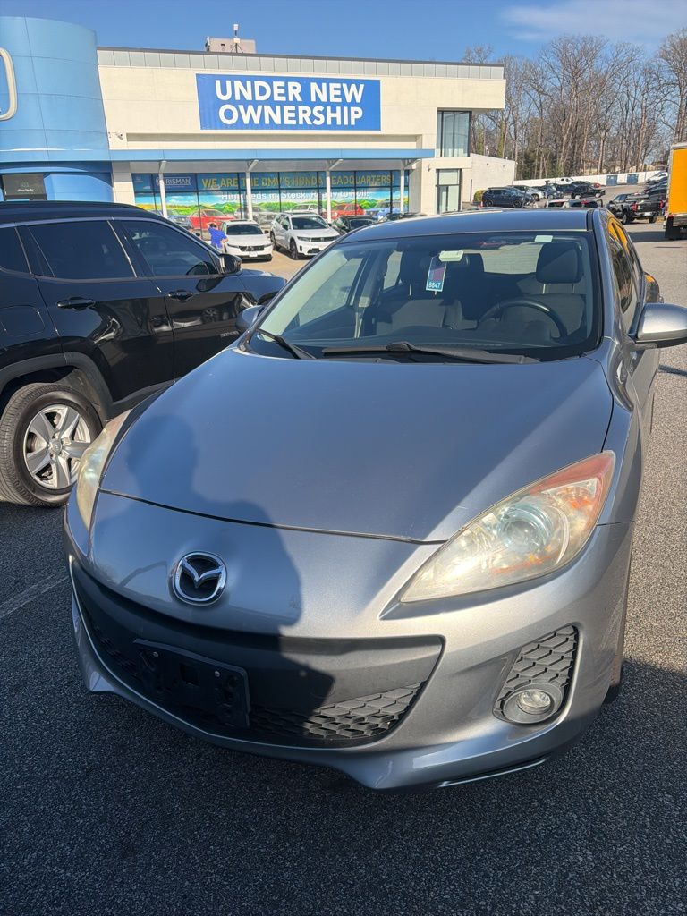 2012 Mazda MAZDA3 i Touring Hatchback