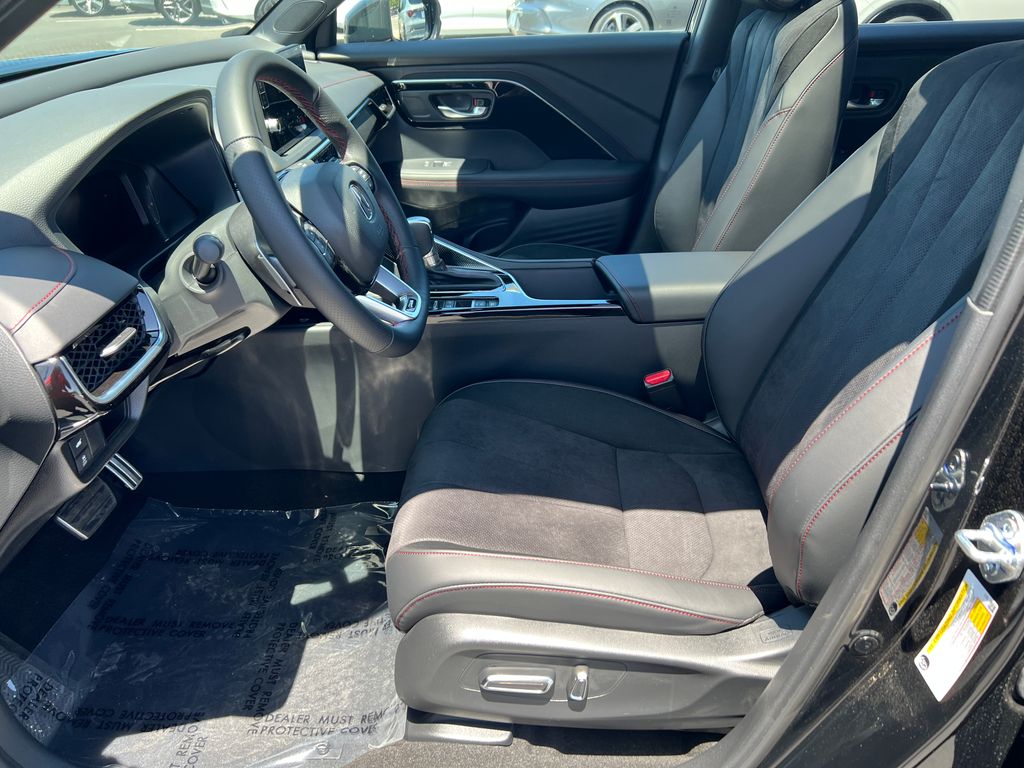 Thumbnail: 2025 Acura ADX - 13