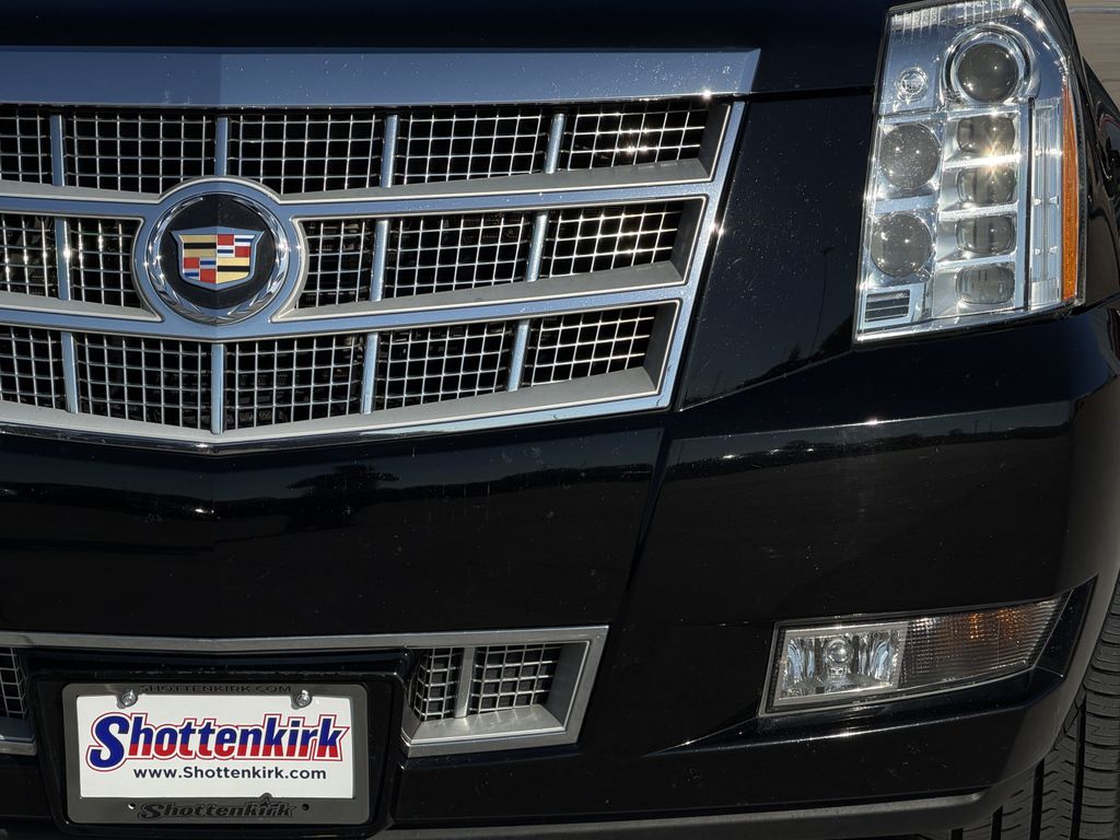 Used 2014 Cadillac Escalade SUV