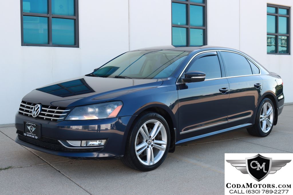 Night Blue 2015 Volkswagen Passat Sedan Front-Wheel Drive 6-Speed Dual Clutch