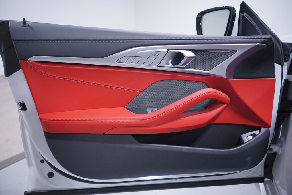 Thumbnail: 2026 BMW 8 Series - 12