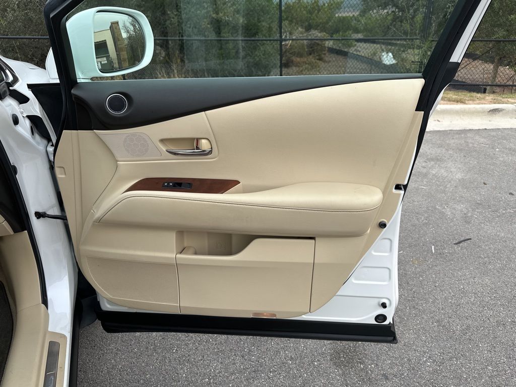 Used Car 2013 Lexus Rx  350 For Sale Under $15,000 In Austin, Texas