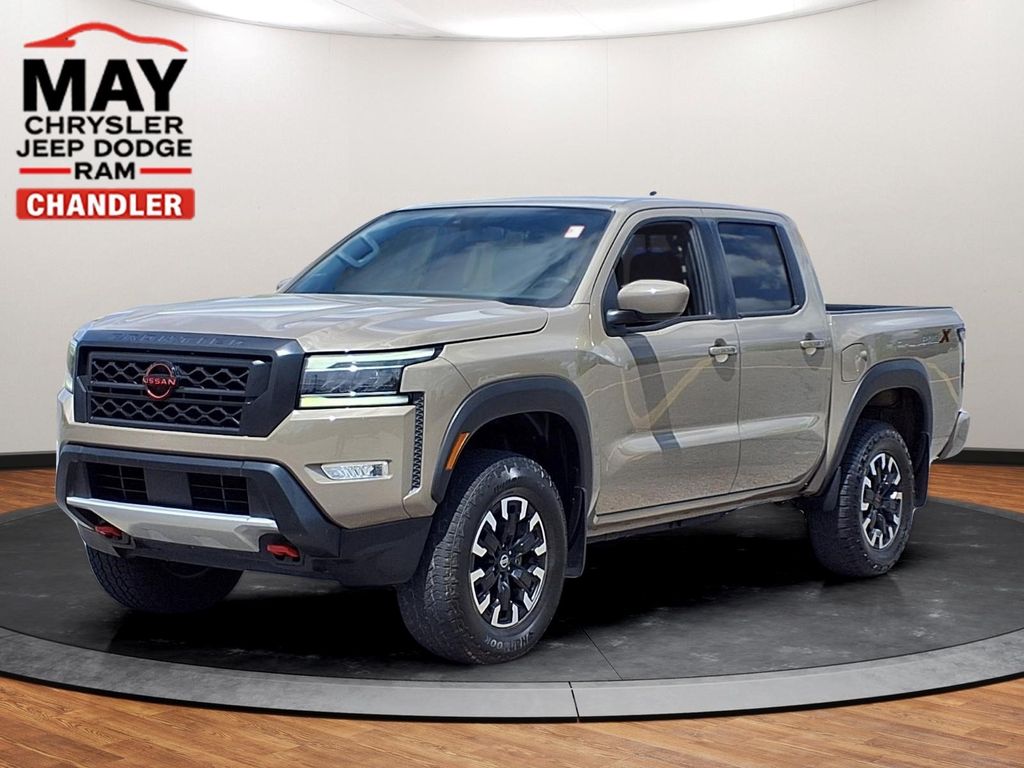2022 Nissan Frontier PRO-X Crew Cab RWD