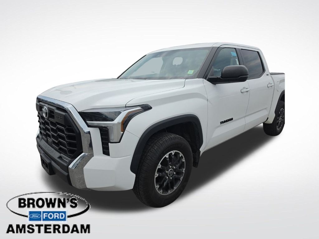 2024 Toyota Tundra SR5 TRD - 3