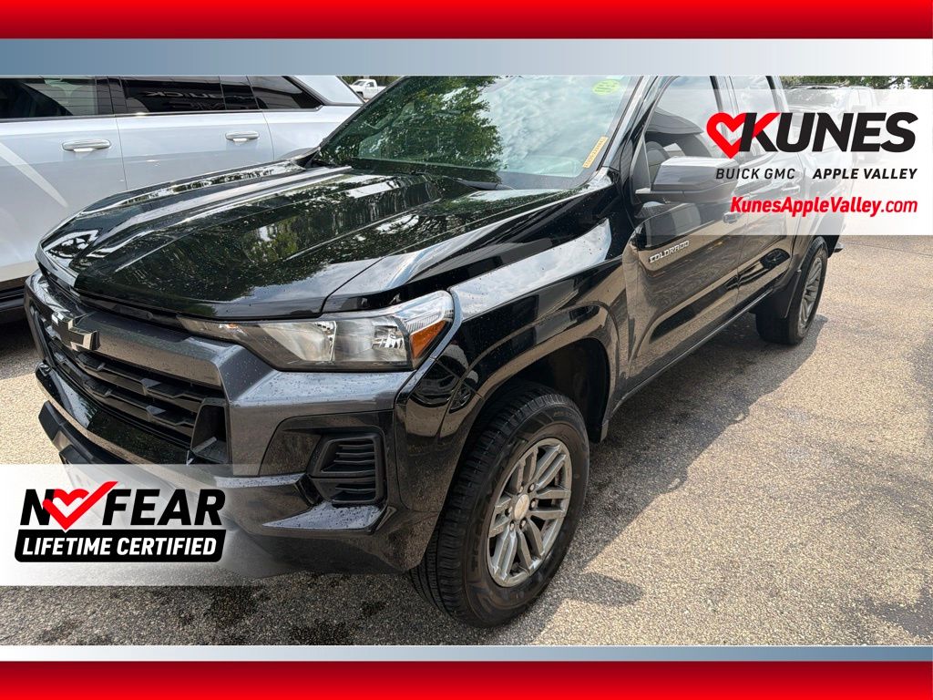 Black 2023 Chevrolet Colorado Pickup Truck Four-Wheel Drive 8-Speed Automatic