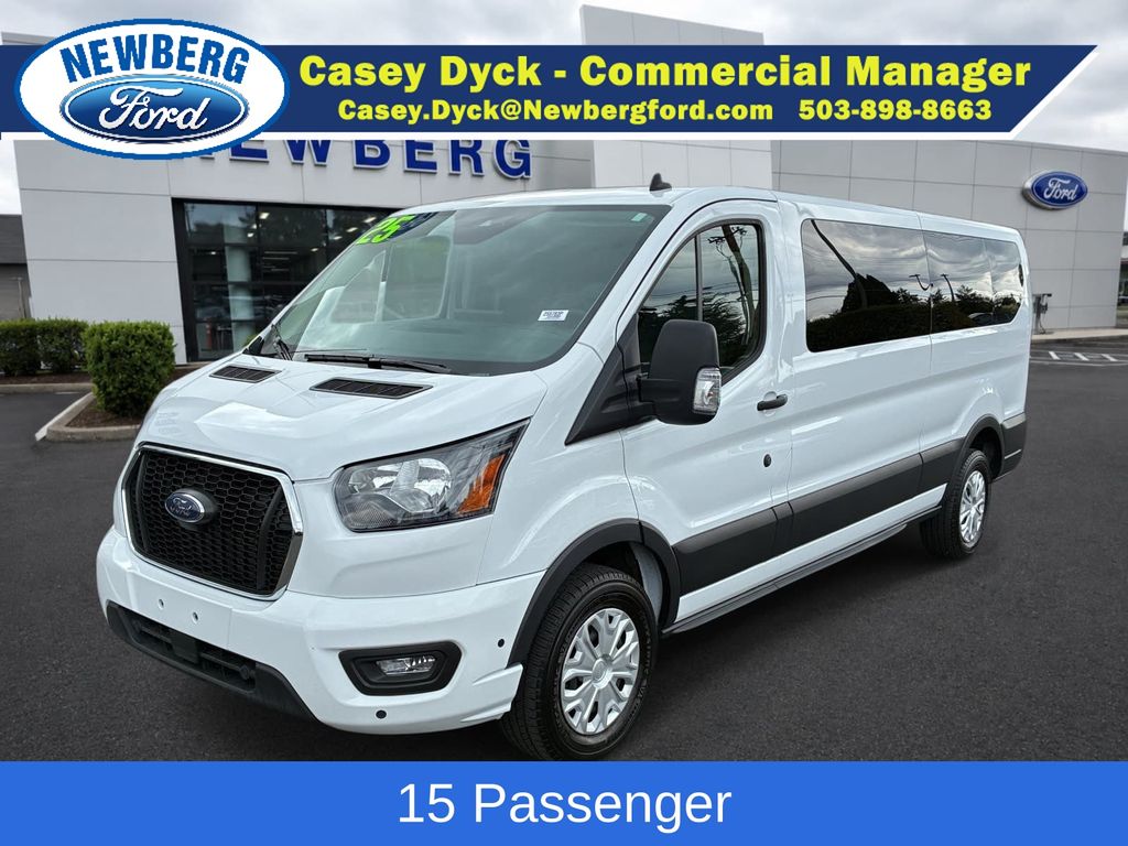 2025 Ford Transit Passenger 350 XLT Low Roof LB RWD
