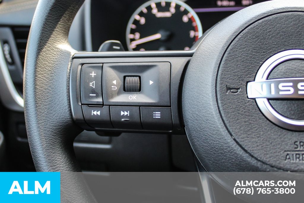 Used 2024 Silver Nissan S image 25