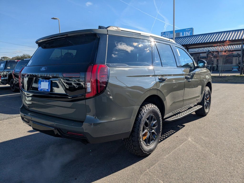 2025 Ford Expedition Tremor