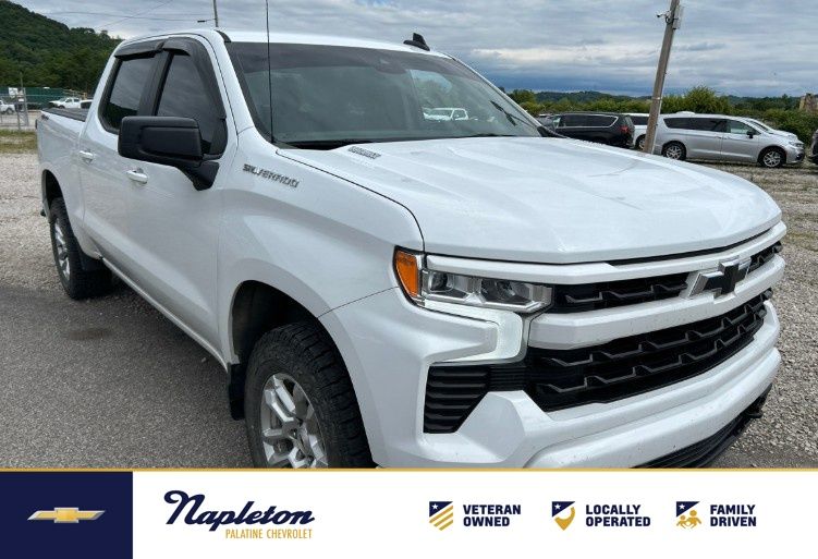 Summit White 2024 Chevrolet Silverado 1500 Pickup Truck Four-Wheel Drive Automatic