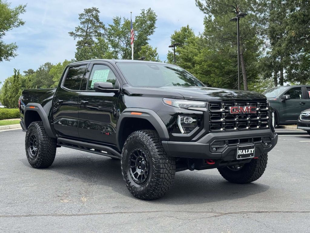 Onyx Black 2024 GMC Canyon AT4X Crew Cab 4WD Pickup Truck Four-Wheel Drive 8-Speed Automatic